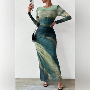 Elegant Green Long Sleeve Dress